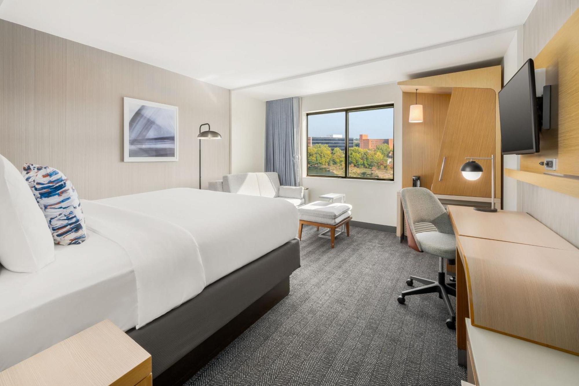 Courtyard By Marriott Columbus Phenix City Exterior photo